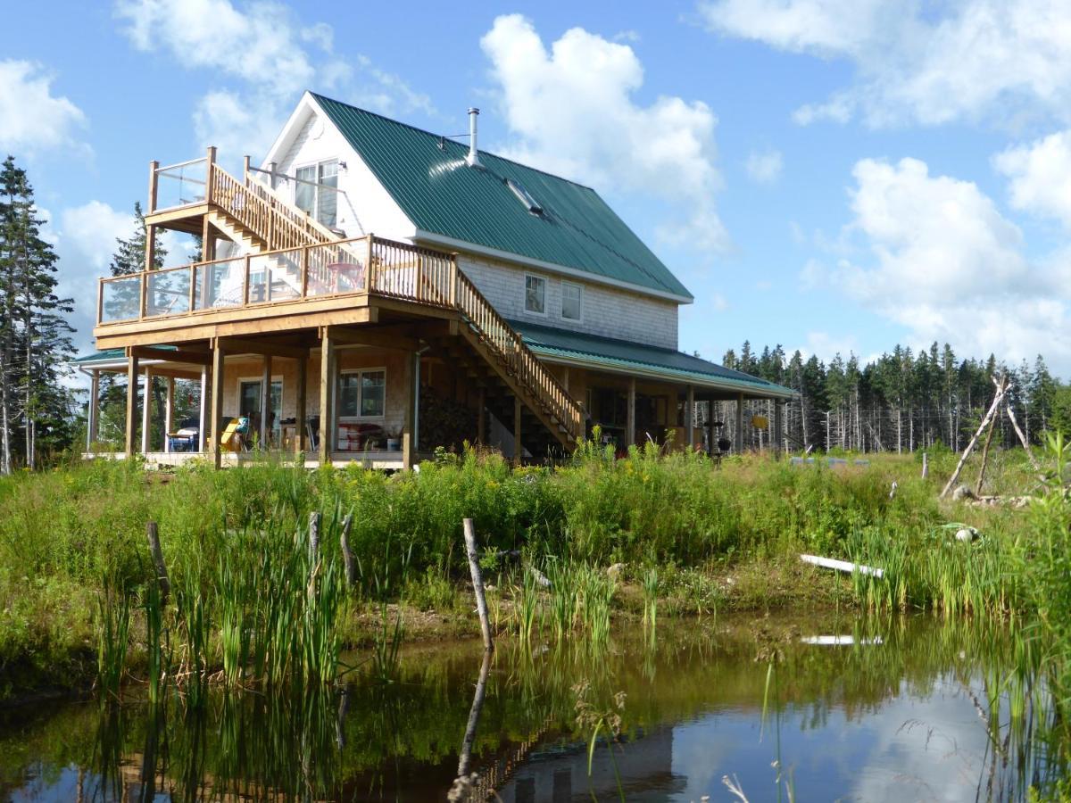 North Shore Retreat - Off-Grid - Oceanfront Indian Brook Luaran gambar
